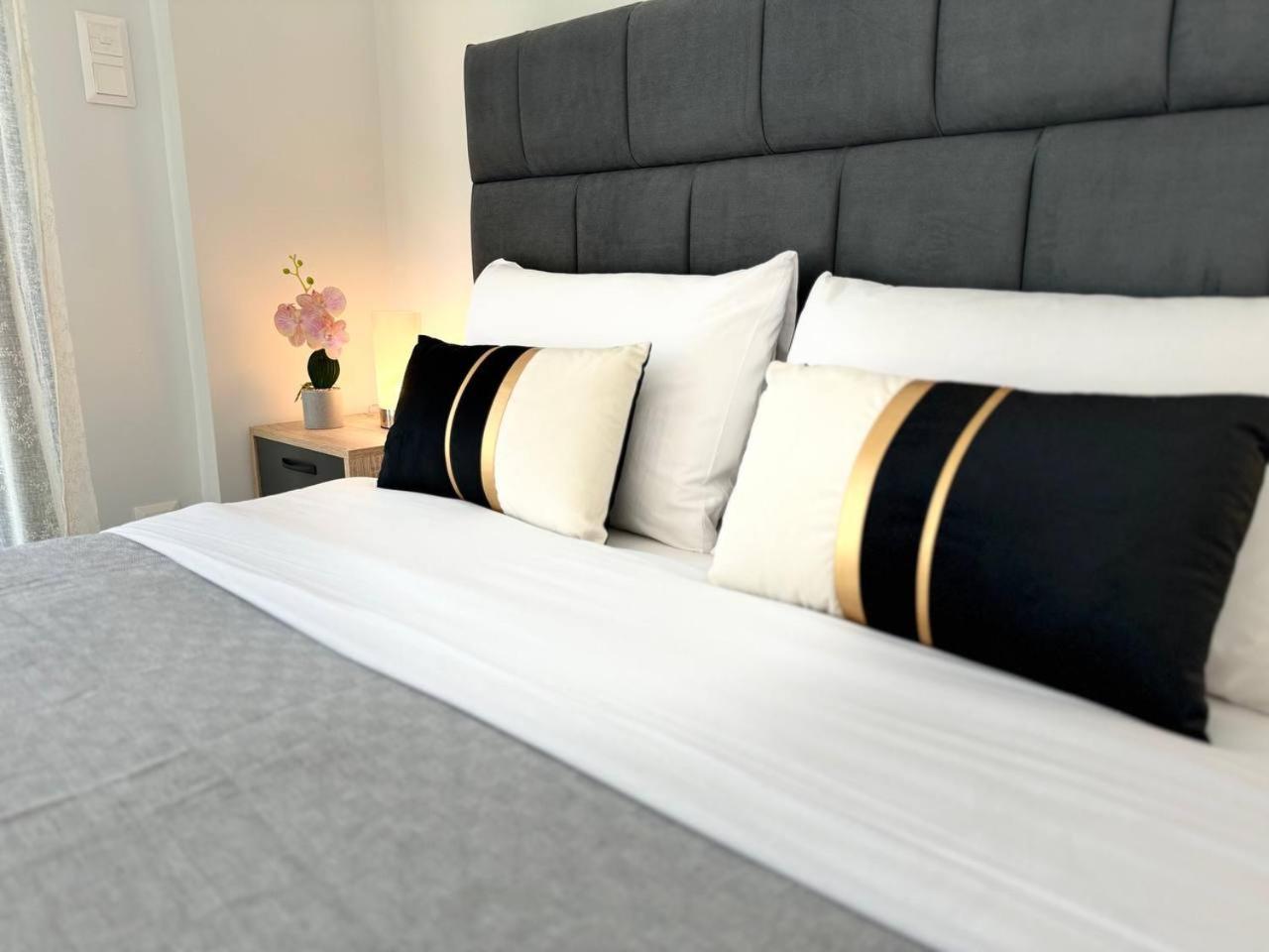 Lux Residence Ampelokipi アテネ エクステリア 写真