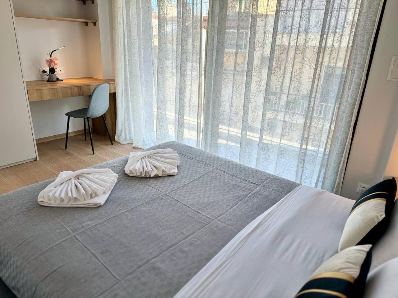 Lux Residence Ampelokipi アテネ エクステリア 写真